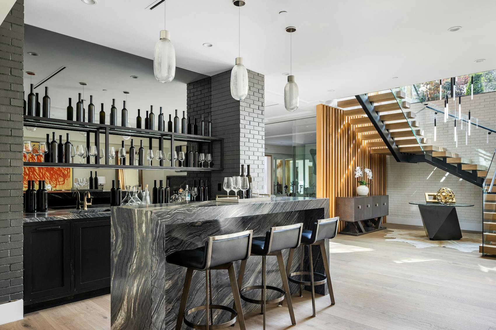 Meridith-Baer-Home-Home-Staging-Southern-California-Woodvale-Estate-Luxury-Homes-Modern-and-Contemporary-Bar